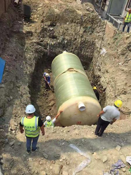 南宁地区南部县养猪场玻璃钢化粪池项目